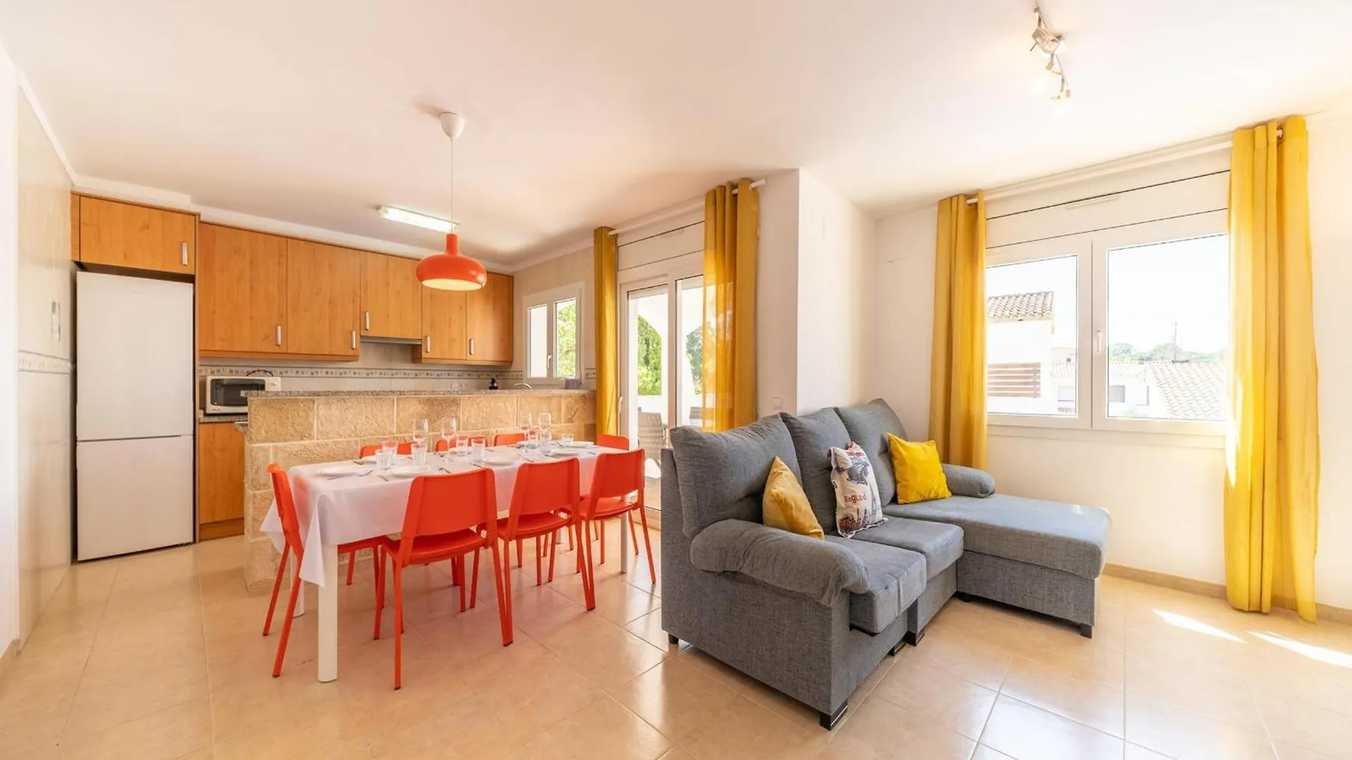 Villa Olalla L'Escala 0*,  Spain